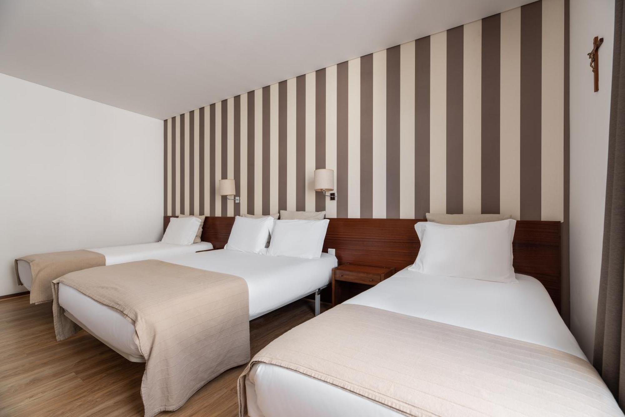 Crisol Tres Pastorinhos Hotel Fatima Bagian luar foto