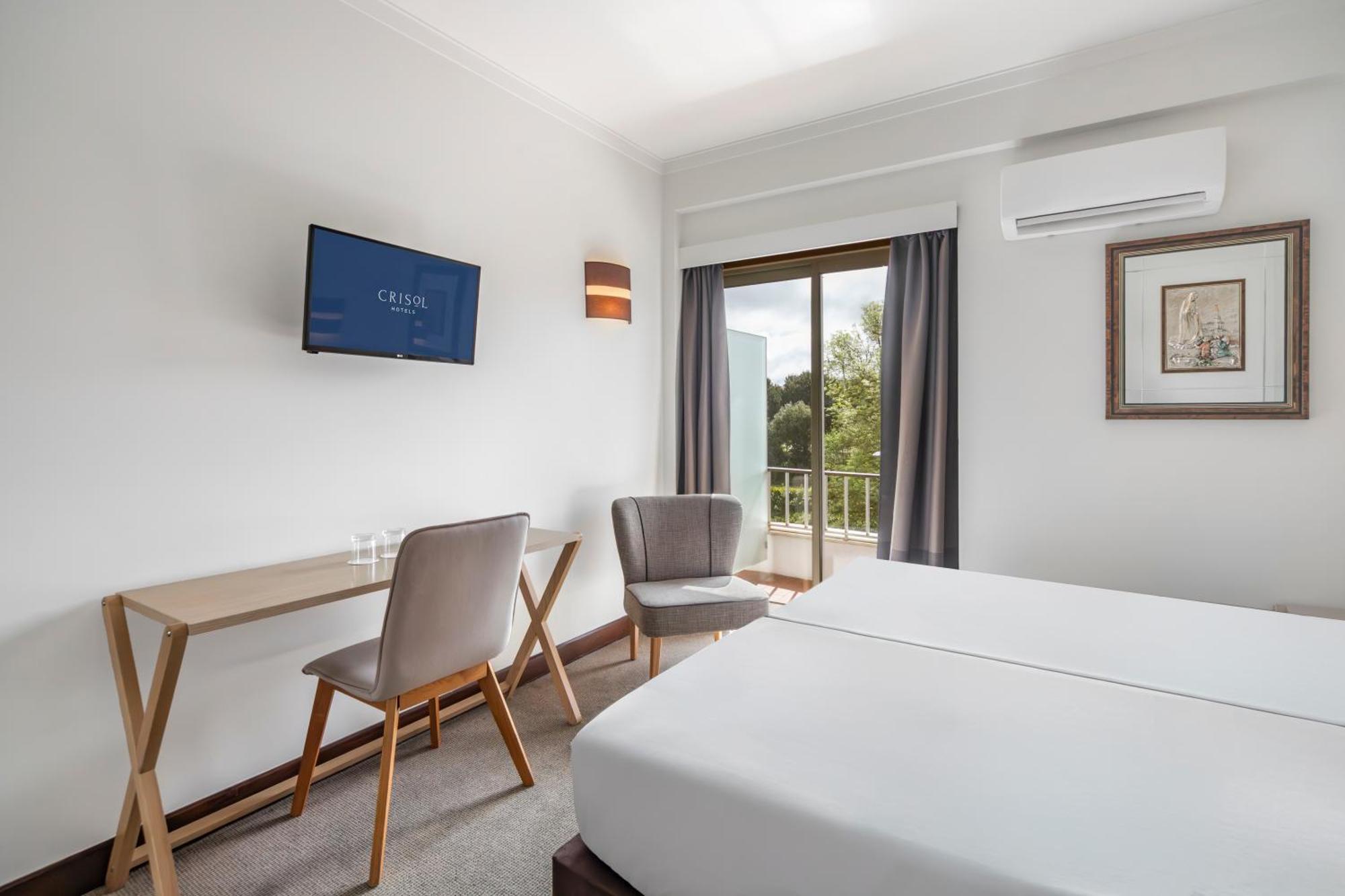 Crisol Tres Pastorinhos Hotel Fatima Bagian luar foto
